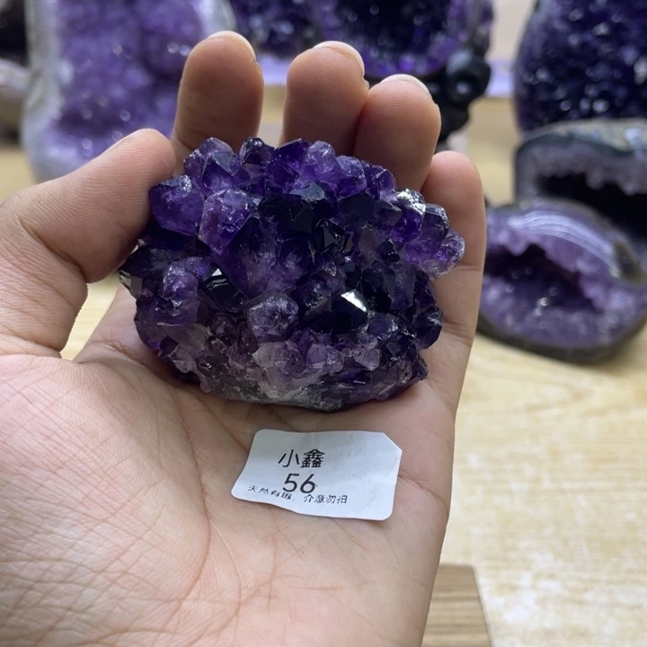 未镶嵌大型摆件(非配饰)紫晶