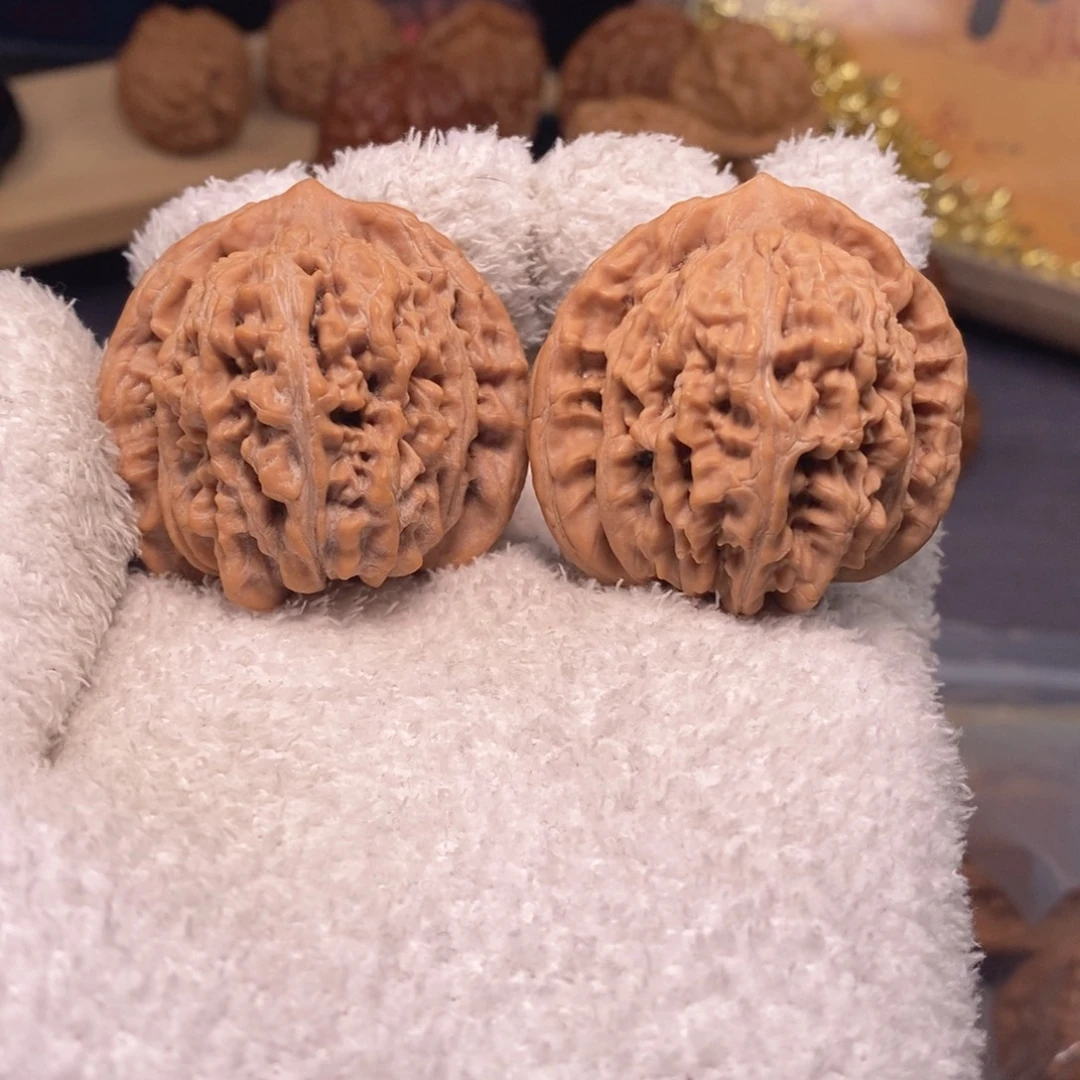 文玩核桃把件玩家必备系列42尺挂月峰四座楼S422