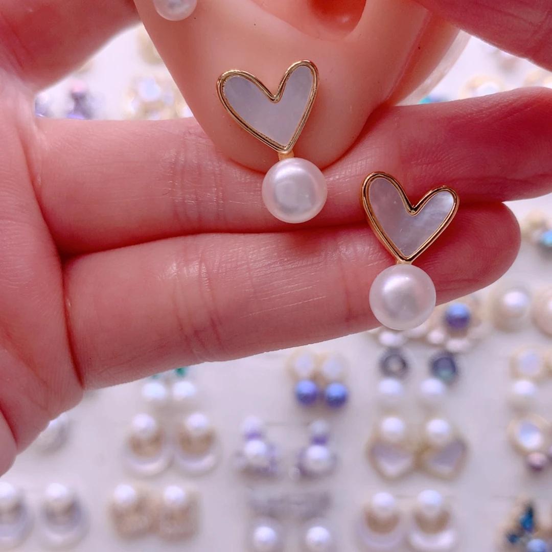 合金耳饰淡水珍珠