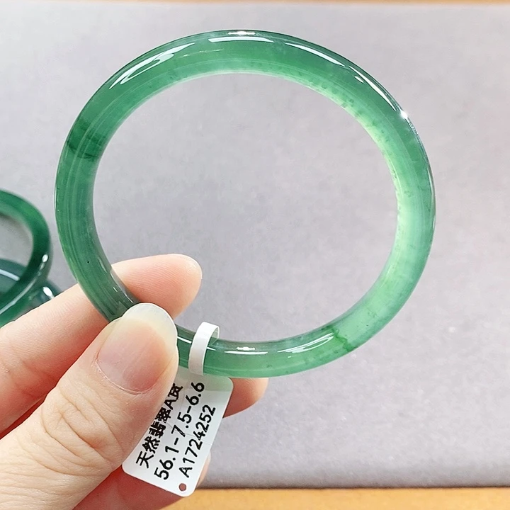 【闪购商品】未镶嵌手镯翡翠