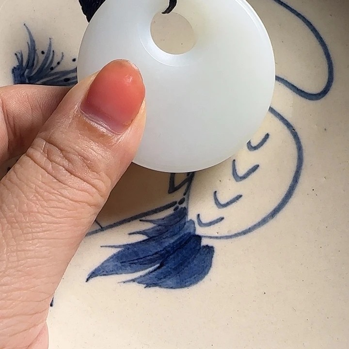 爱***赢瓷片新号开播挂件一个
