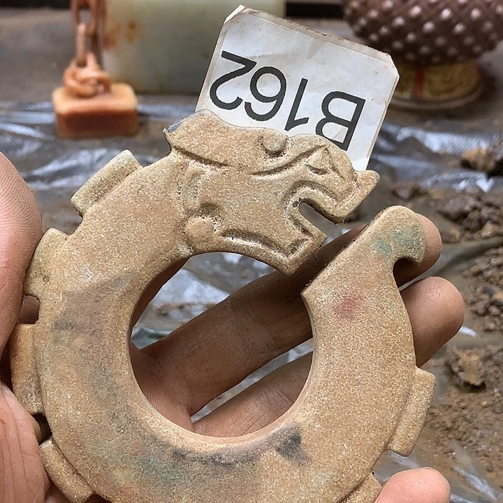 未镶嵌和田玉挂件