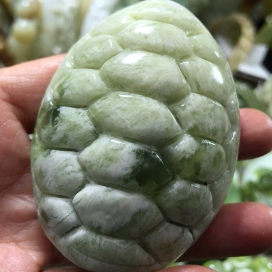 岫玉未镶嵌手把富甲天下