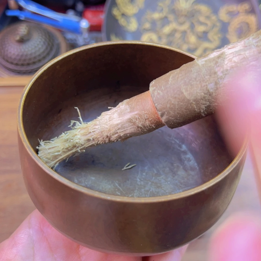 原矿风磨铜紫金钵盂