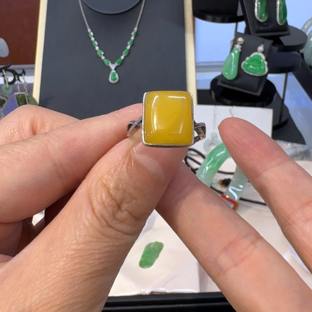 蜜蜡未镶嵌戒指清货福利4