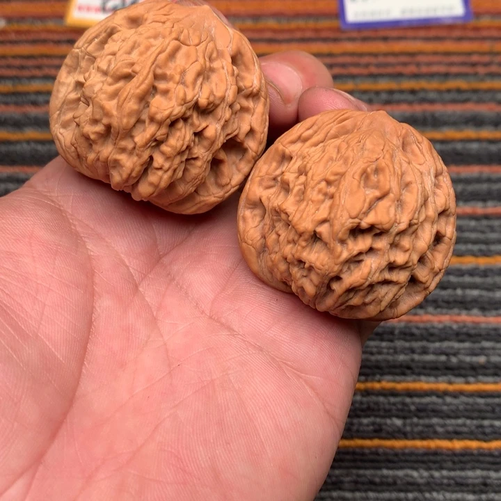 把件文玩核桃26号45全品虎头