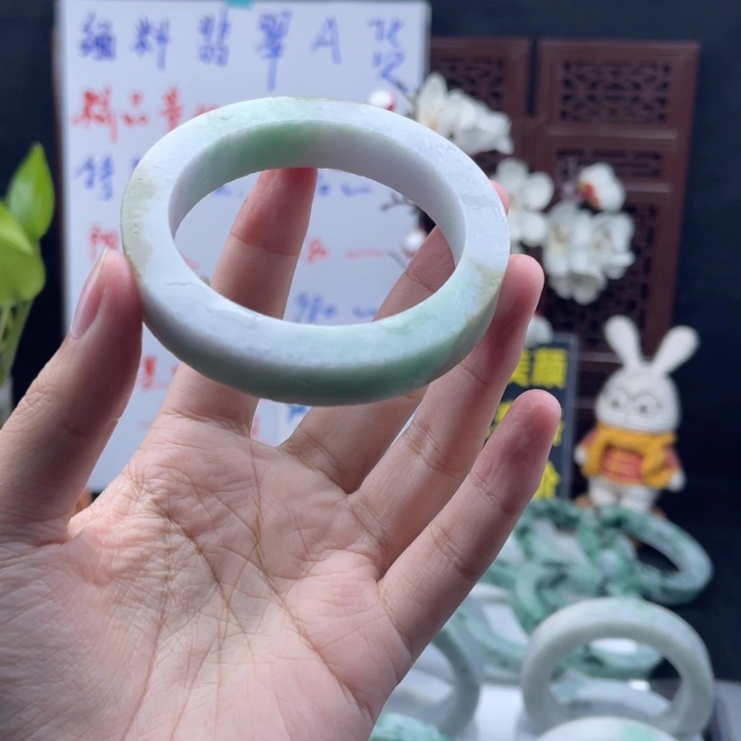 定制翡翠未镶嵌正圈