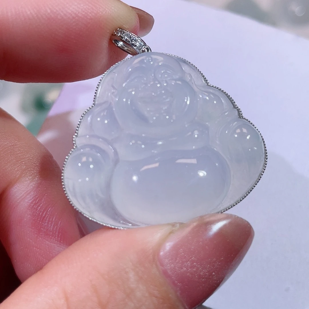 翡翠18K金镶嵌颈饰佛公