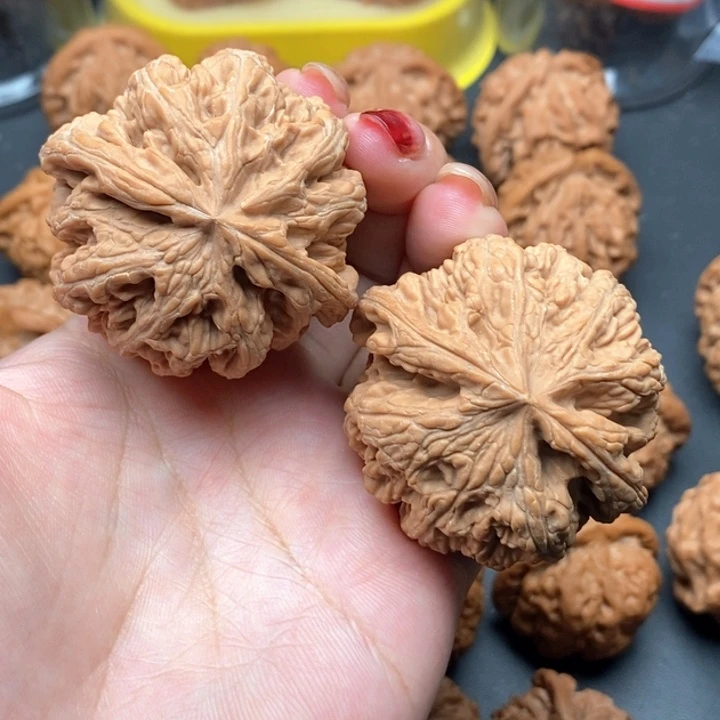吊坠文玩核桃粗筋47