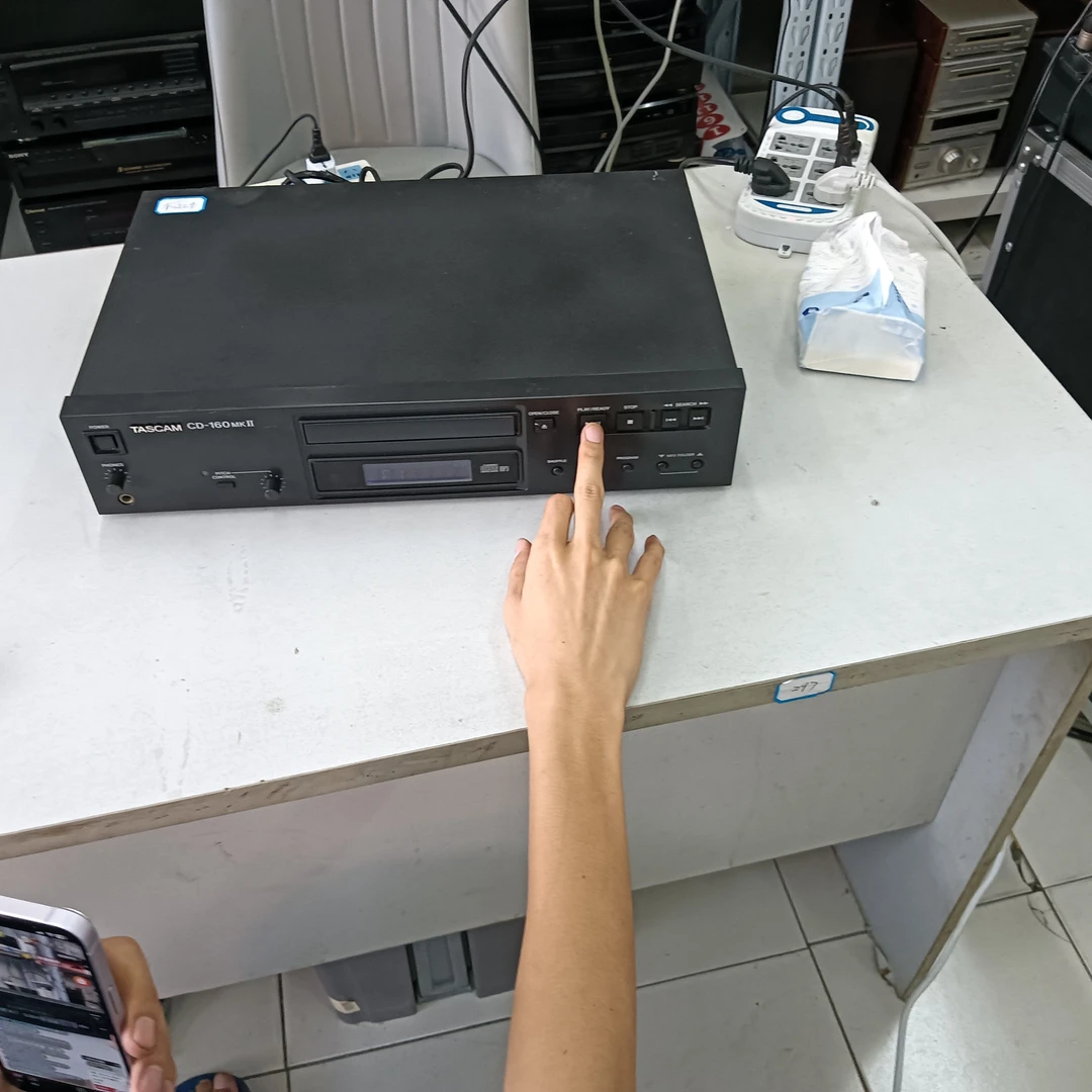 9新  天琴CD–160MK2CD机二手不包邮不支持退换