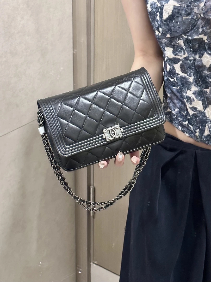 95新 Chanel/香奈儿 chanel 黑银leboy woc斜挎包(K)