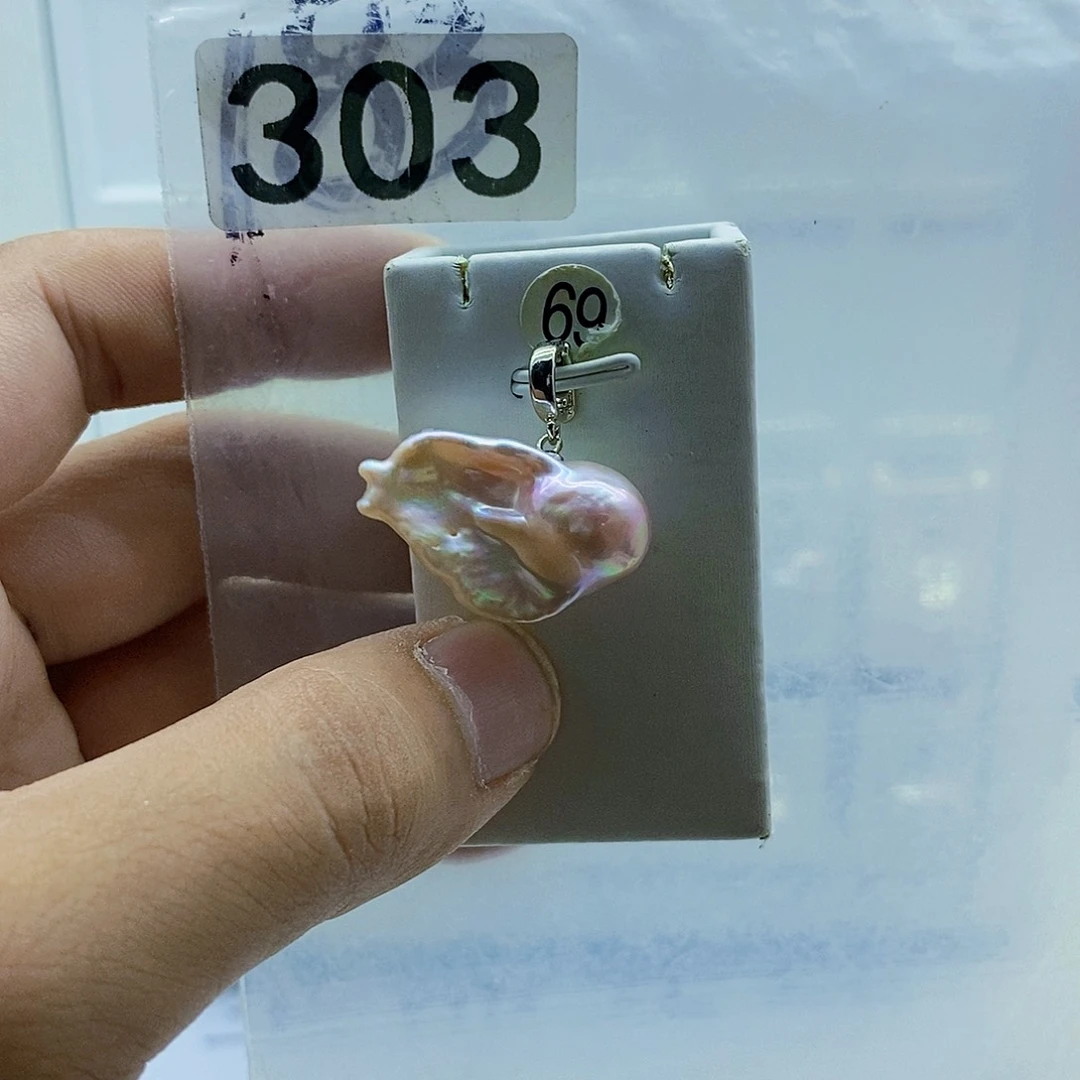 淡水珍珠颈饰合金