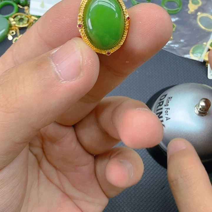 和田玉（碧玉）颈饰银S925镀金镶嵌