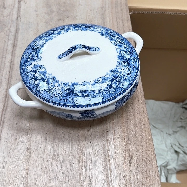 瓷片噗哈哈哈哈哈哈哈哈哈