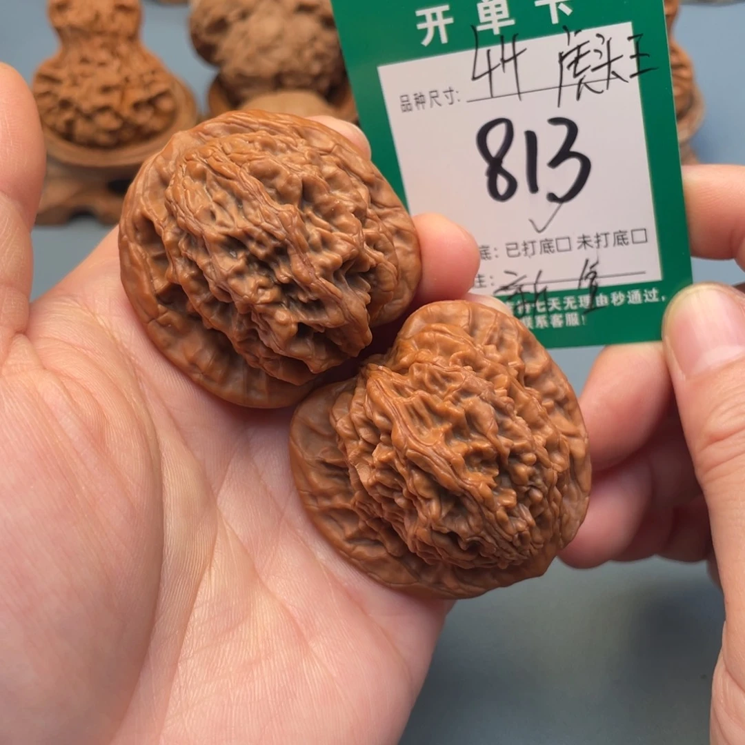 吊坠桃核文玩核桃