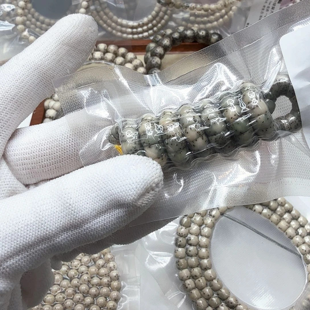 星月菩提吊坠4大肠7绿幽灵