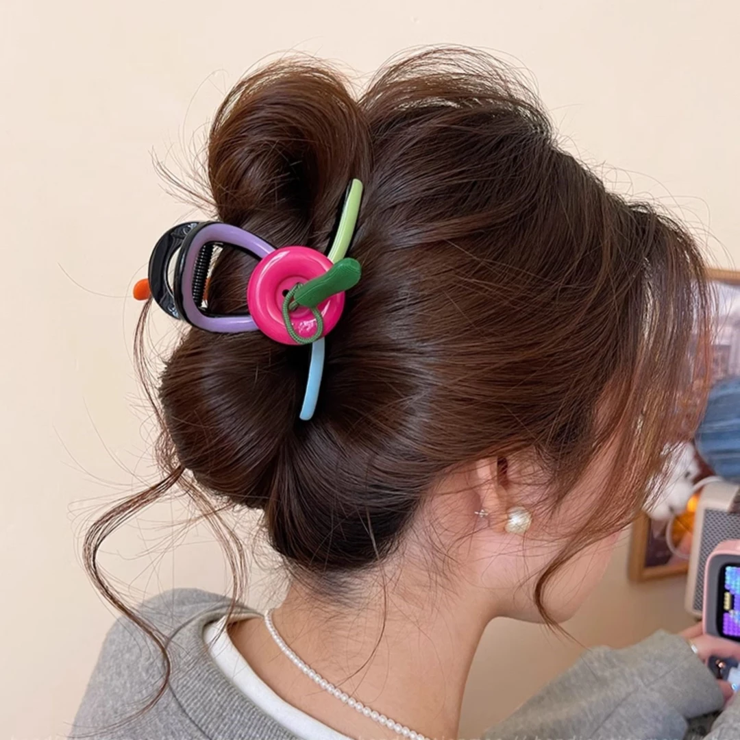 气质百搭纽扣发夹后脑勺拼色抓夹2024新款爆款鲨鱼高级盘发头饰