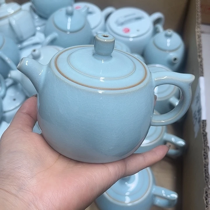 瓷片原产地汝瓷瑕品的