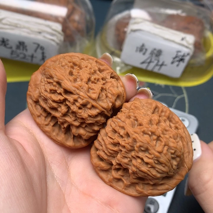 文玩核桃把件44-36097-0