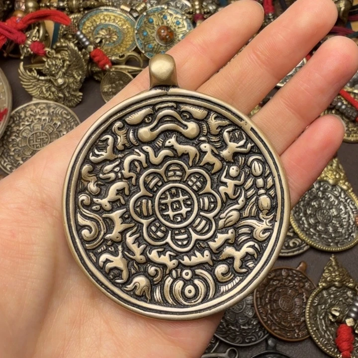 藏传文玩九宫如图