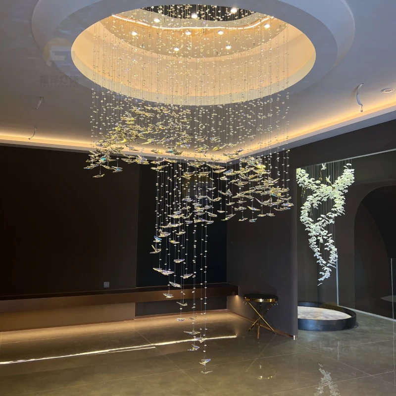 别墅挑空吊灯复式楼客厅蝴蝶水晶灯楼梯酒店大堂前台定制工程灯具