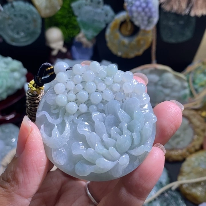 【闪购商品】颈饰未镶嵌翡翠喜上