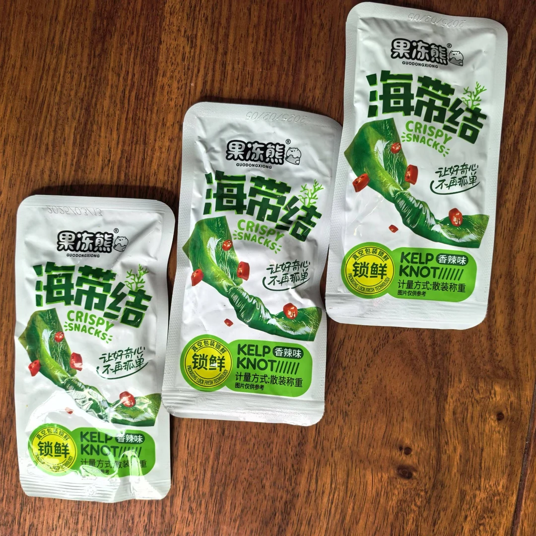 酸辣海带结零食香辣脆爽开袋即食办公室解馋卤味网红零食