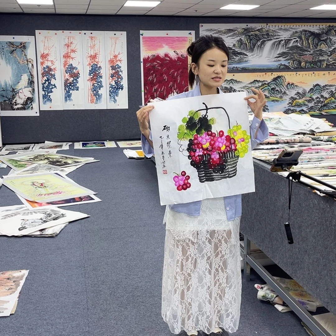 国画作品小姐姐放漏…