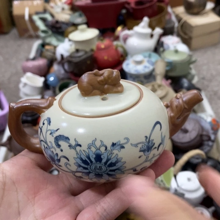 陶瓷艺术品及陶瓷壶壶