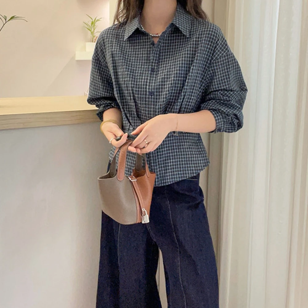 秋季薄款polo领宽松收腰显瘦减龄休闲百搭棉质长袖短款格子衬衫女