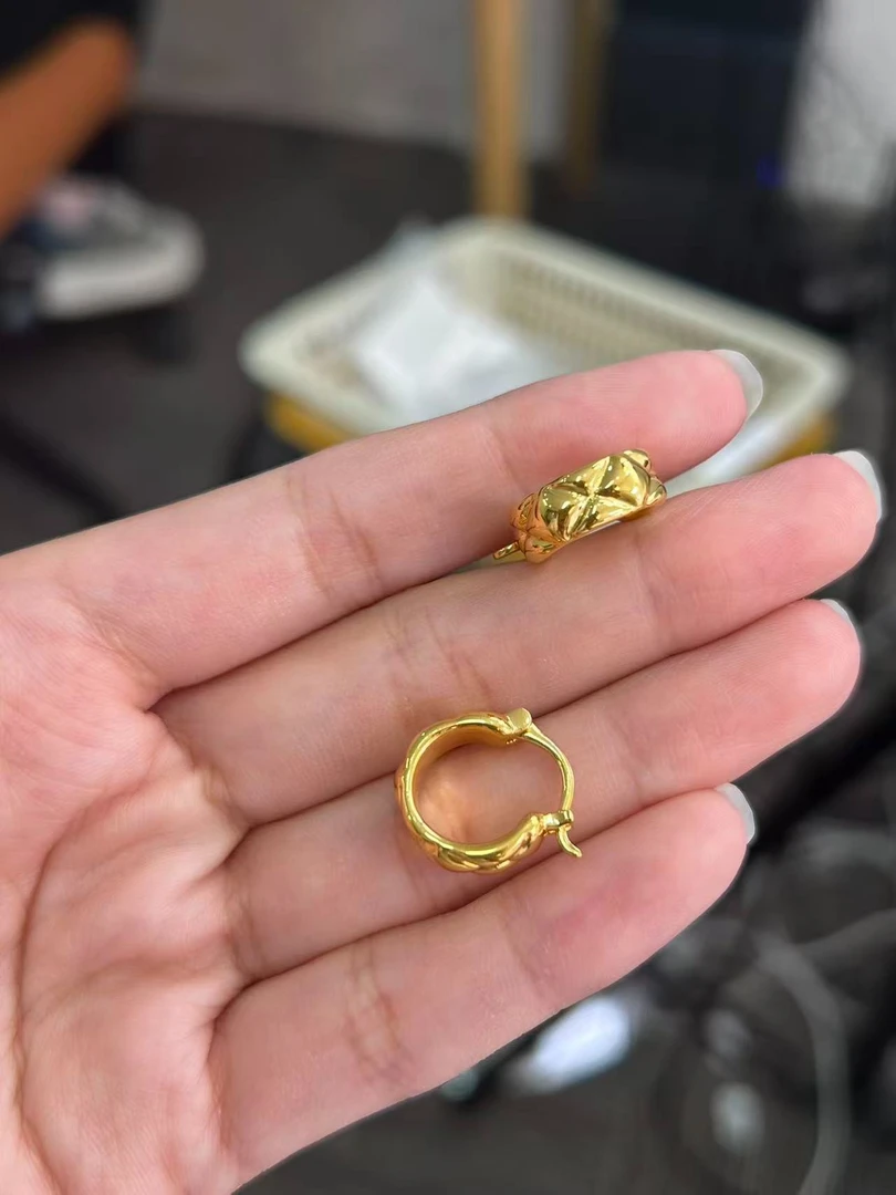 足金999 几何菱形耳扣