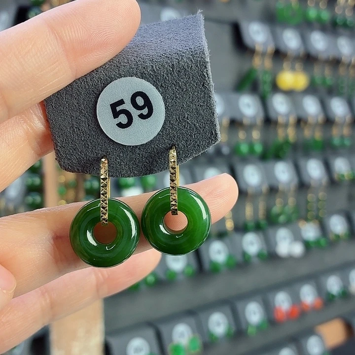 和田玉18K金镶嵌耳饰耳饰