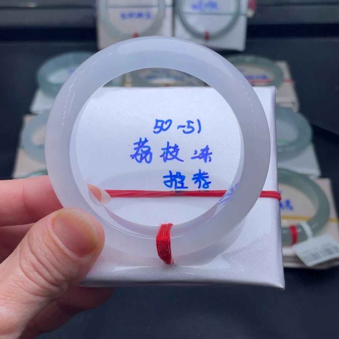 翡翠未镶嵌手镯翡翠手镯11