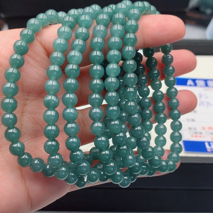 翡翠未镶嵌手链多样性