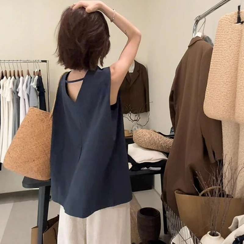 巨好看的夏日无袖背心女夏外穿宽松高级感法式独特小资遮副乳上衣