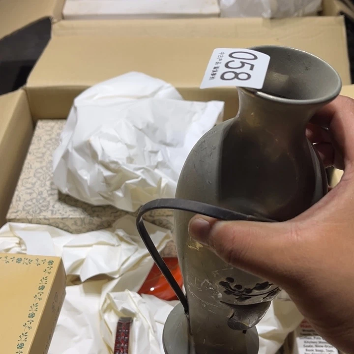 瓷片男**兔干活干活干活