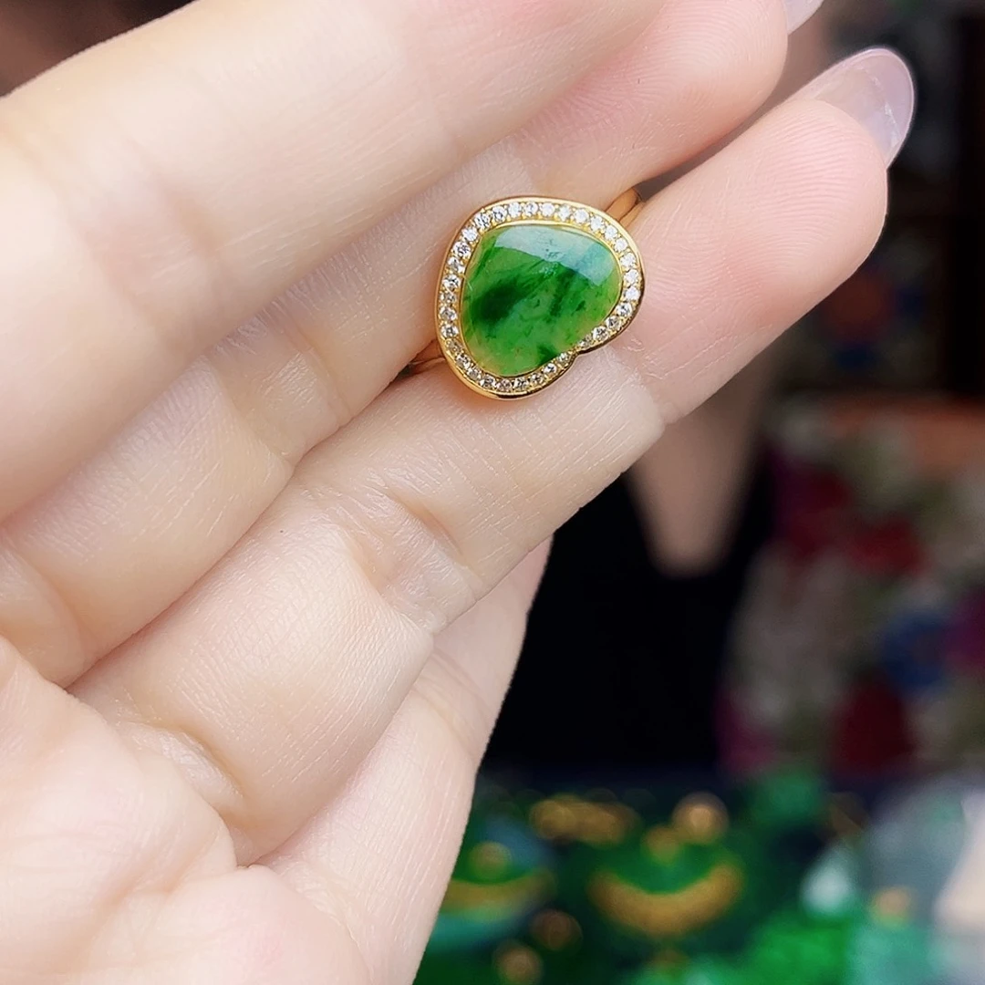 翡翠银S925镶嵌颈饰多样性