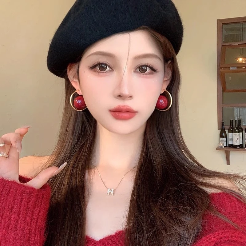 合金耳饰 法式复古大珠珠耳钉耳环小众设计高级感年新款洋气耳饰