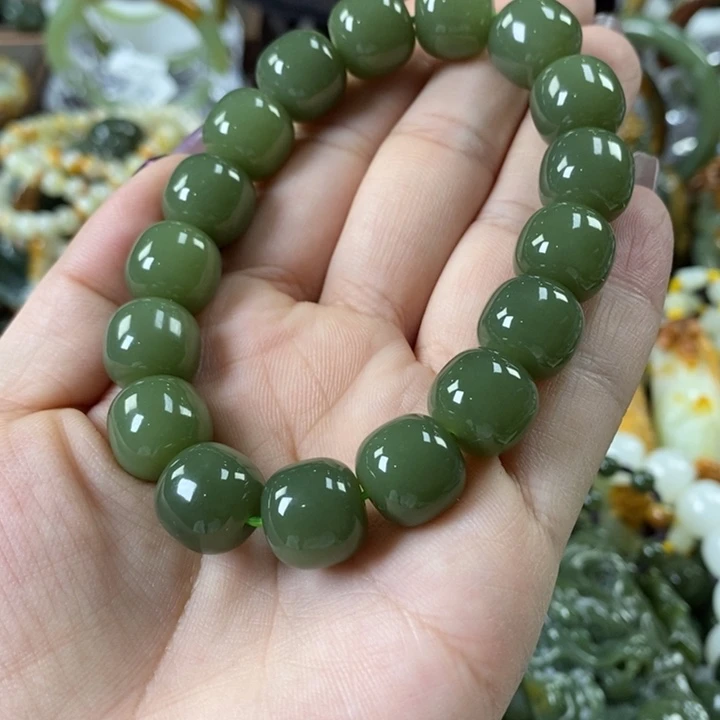 透闪石质玉手串未镶嵌喝**鱼