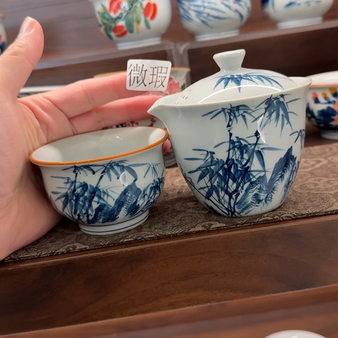 釉下手绘茶具微瑕