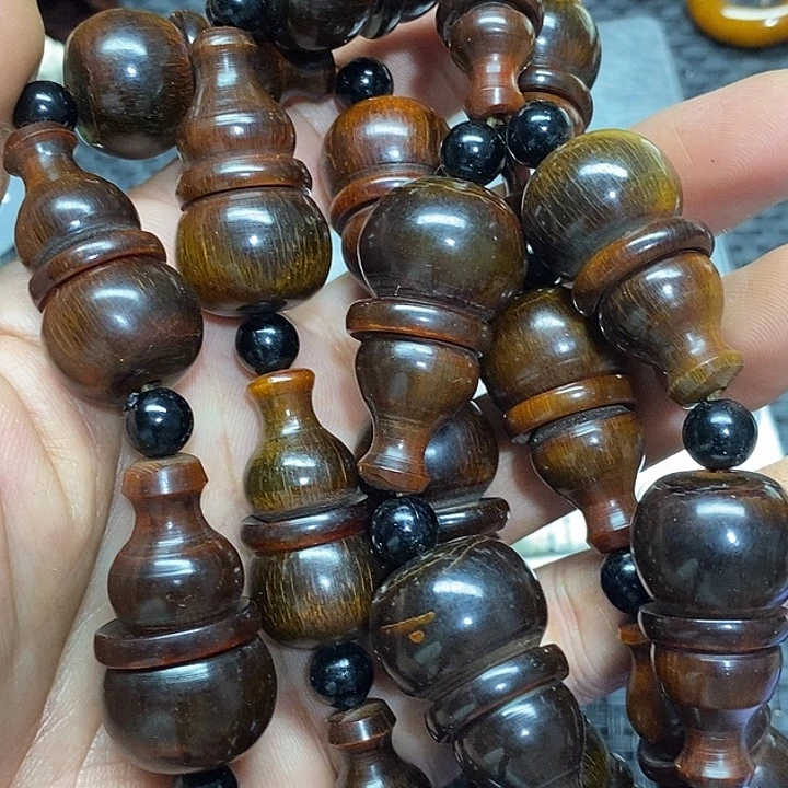 吊坠滴血莲花菩提