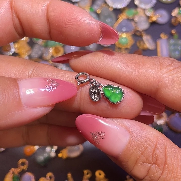 翡翠银S925镶嵌颈饰