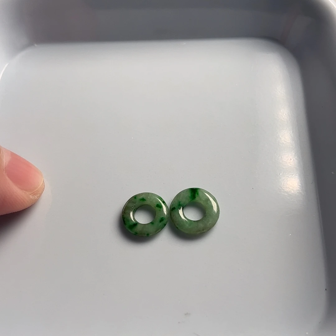 颈饰未镶嵌翡翠天然翡翠