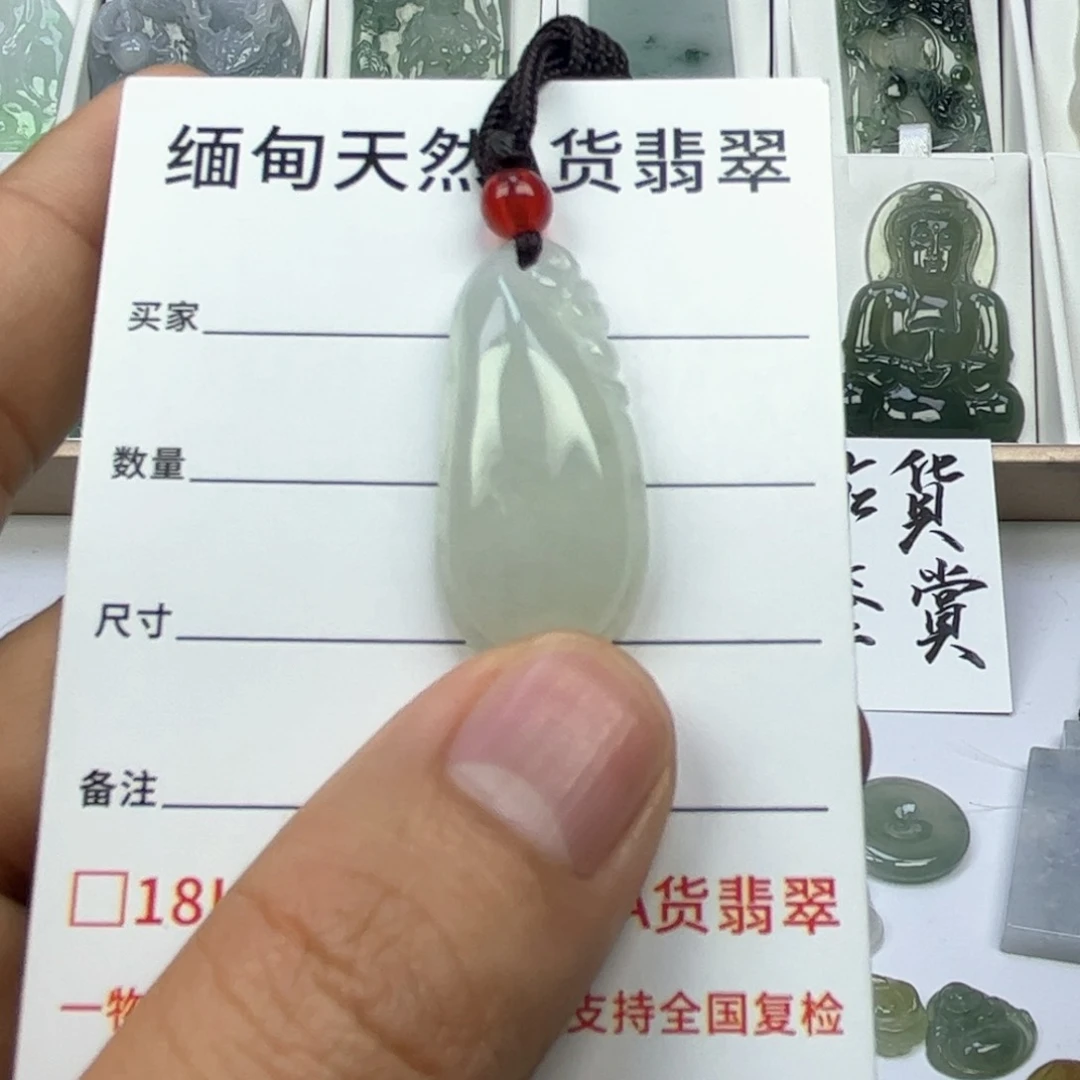 翡翠颈饰未镶嵌缅甸翡翠