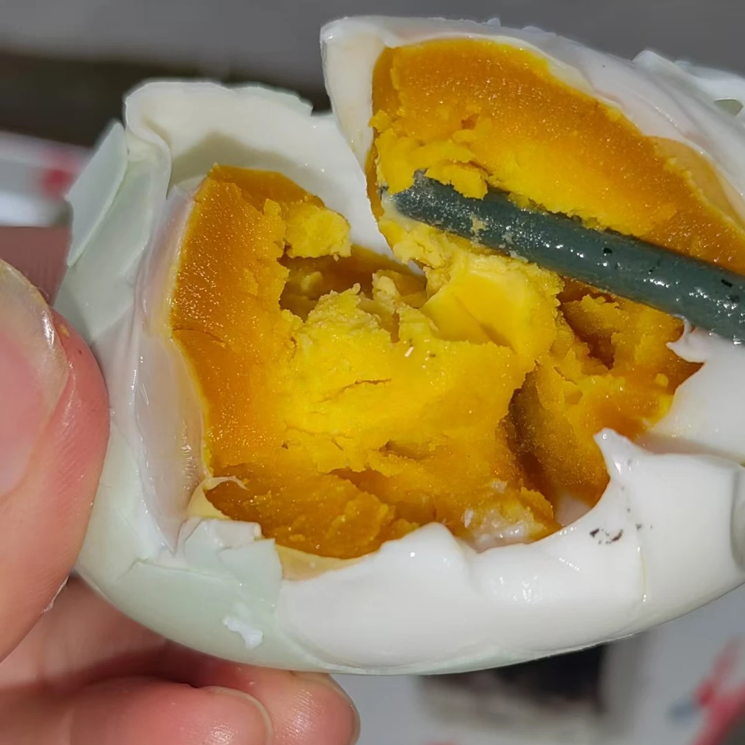 浠水农村土特产 黄泥巴咸鸭蛋带泥生盐蛋不咸不淡煮熟食用特别香