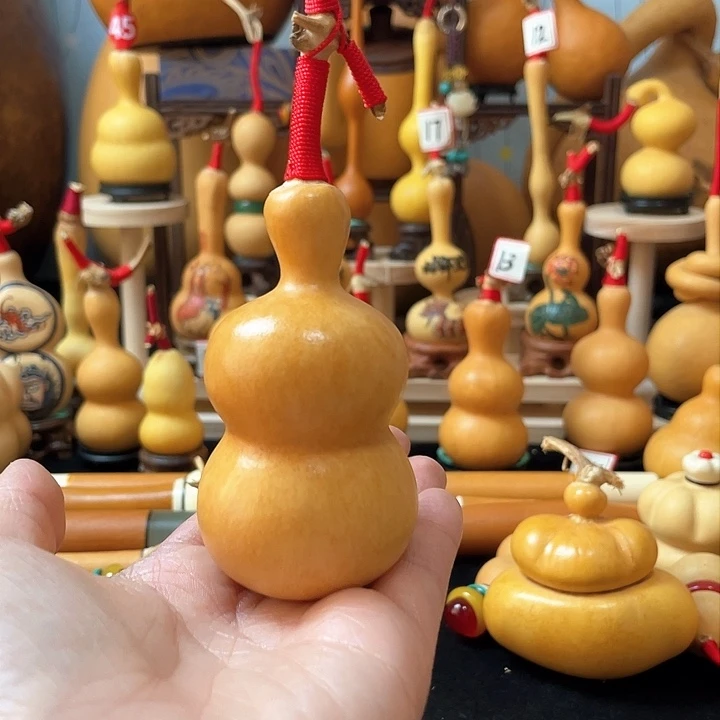 妮*葫芦丝和我说话也没声音