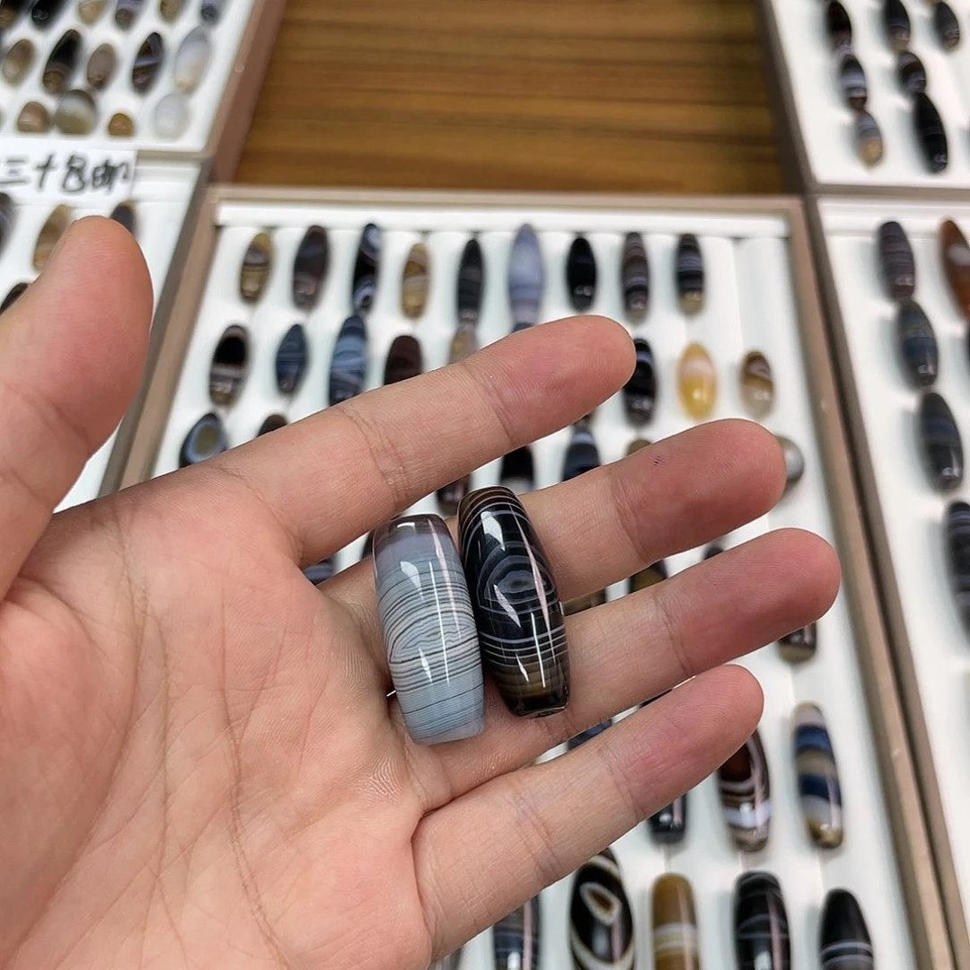 玛瑙/玉髓颈饰未镶嵌Z**o