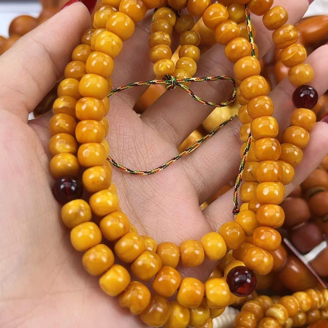 琥珀颈饰未镶嵌蜜蜡