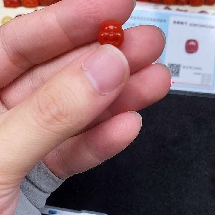 南红玛瑙未镶嵌手串