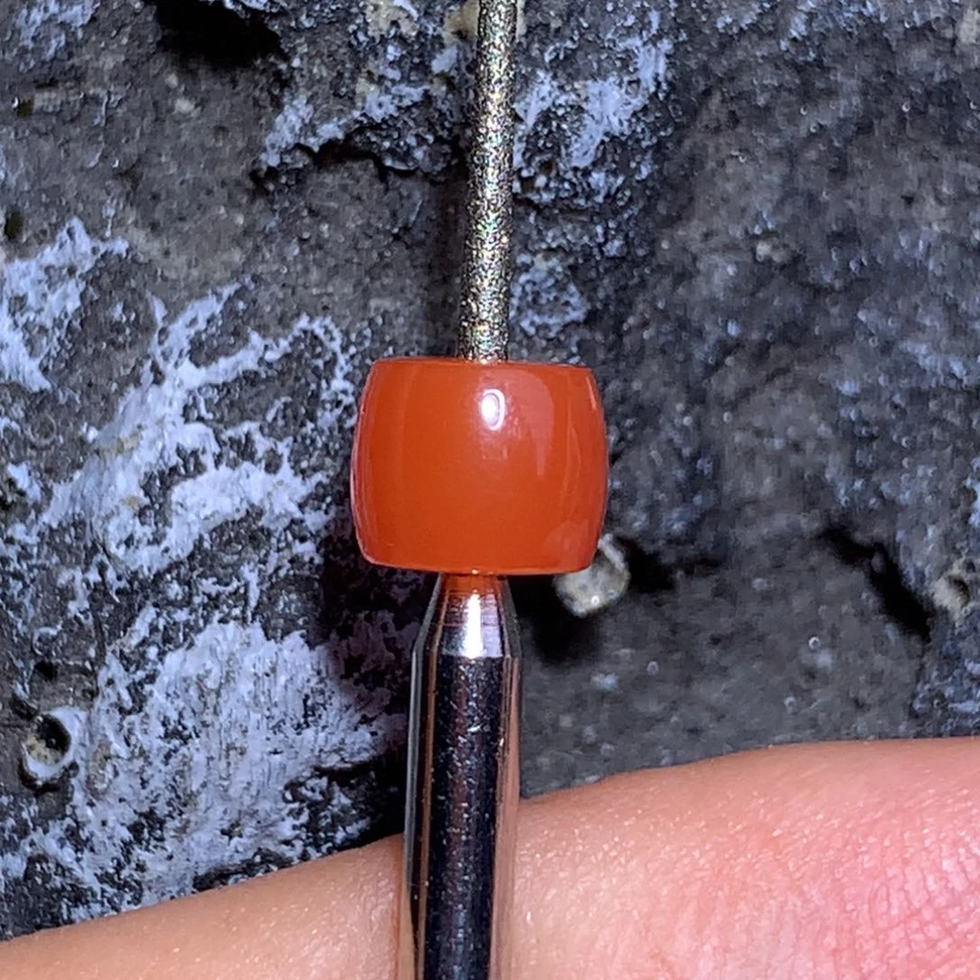 南红玛瑙未镶嵌直切6.7×5.6